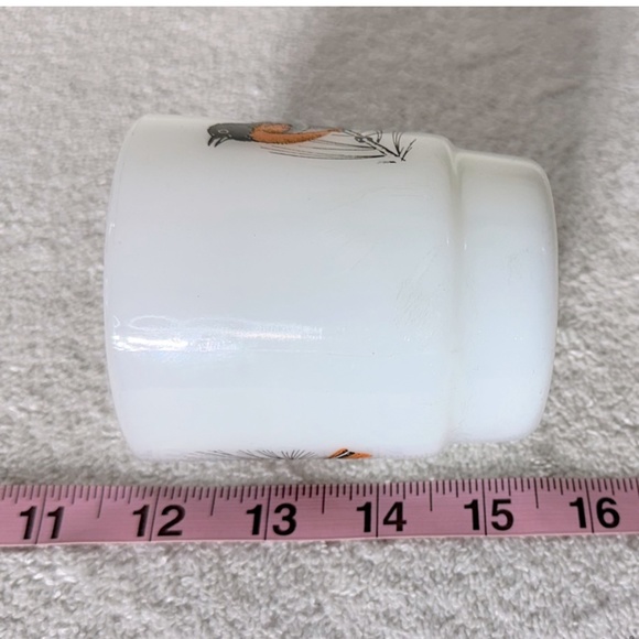Vintage Anchor Hocking Fire King Milk Glass Baltimore Oriole Stacking Mug - Picture 12 of 14